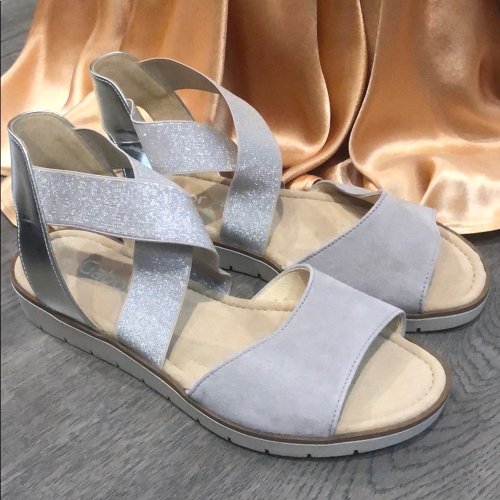 Never been worn - Gabor sandal (size 9)